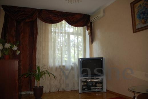 3 rooms apartment Budennovsky Center, Rostov-on-Don - apartment by the day