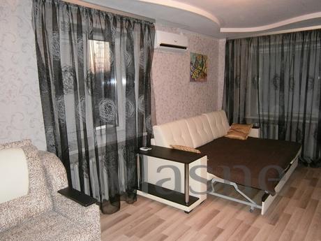 1-room. on the Russian Near Railway rail, Rostov-on-Don - apartment by the day