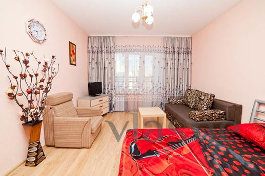 VIZ, New, Yekaterinburg - apartment by the day