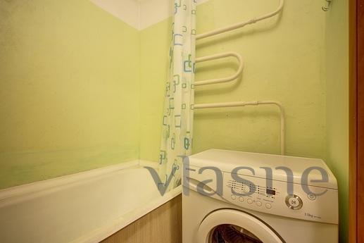 Modern 2 k.kv. in the city center, Saint Petersburg - apartment by the day