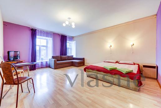 Apartment after repair, a room of 30 meters, kitchen of 6 me