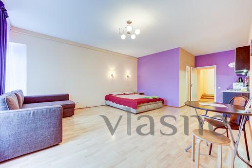 Studio on Nevsky Prospect, Saint Petersburg - apartment by the day