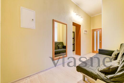 2-bedroom apartment near the metro, Saint Petersburg - apartment by the day