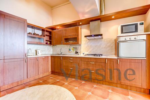 Daily 3kkv Nevsky Pros 103, Saint Petersburg - apartment by the day