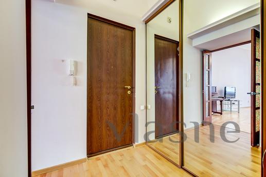 Daily 3kkv Nevsky Pros 103, Saint Petersburg - apartment by the day