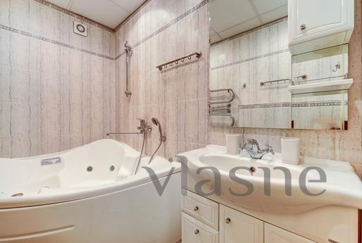 Daily 3kkv Nevsky Prospect 113/49, Saint Petersburg - apartment by the day