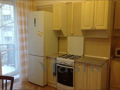 Daily Troitskaya square, 1, Saint Petersburg - apartment by the day