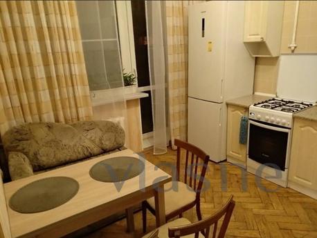 Daily Troitskaya square, 1, Saint Petersburg - apartment by the day