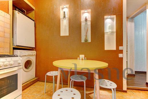 1-bedroom apartment in the center, Saint Petersburg - apartment by the day