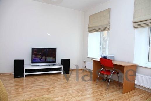 Rent one VIP apartment in the center, Saint Petersburg - apartment by the day