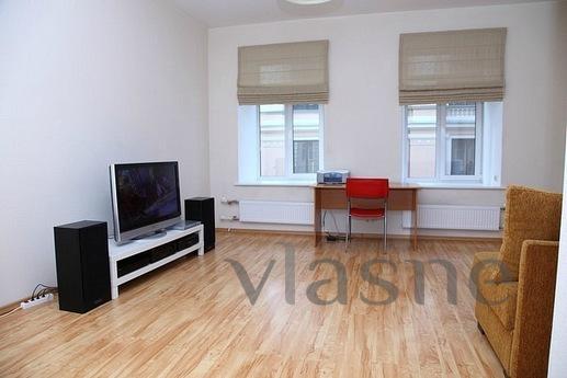 Rent one VIP apartment in the center, Saint Petersburg - apartment by the day