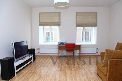 Rent one VIP apartment in the center, Saint Petersburg - apartment by the day