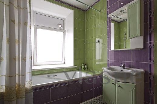 Rent one VIP apartment in the center, Saint Petersburg - apartment by the day