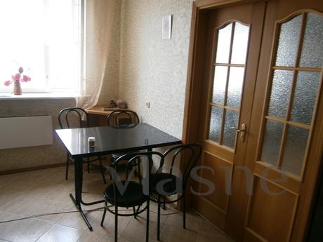 3 room apartment close to the metro, Saint Petersburg - apartment by the day