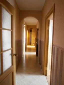 3 room apartment close to the metro, Saint Petersburg - apartment by the day