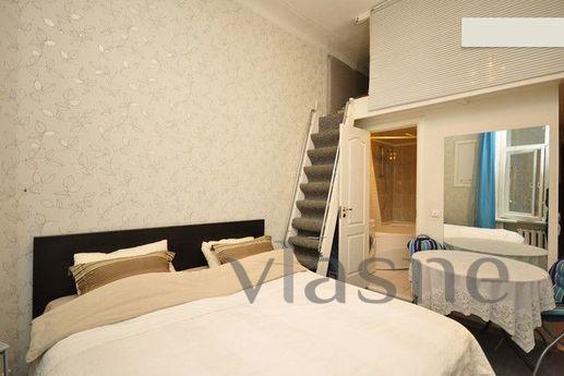 VLIDIMIRSKAYA M / Dostoevskaya 3 minutes for short term rent