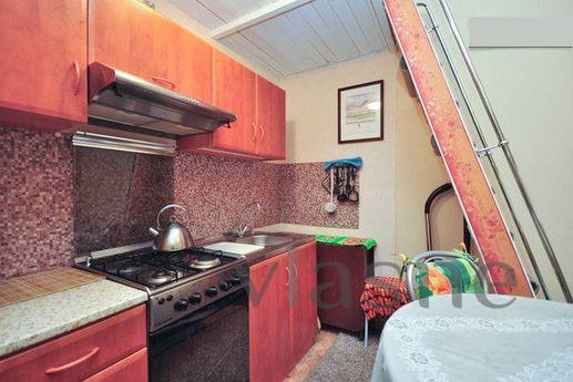 three square-ry center of St. Petersburg, Saint Petersburg - apartment by the day