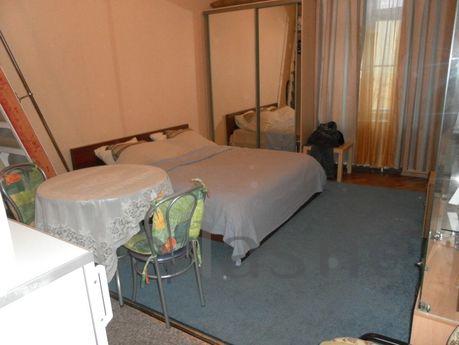 VLIDIMIRSKAYA M / Dostoevskaya 3 minutes for short term rent