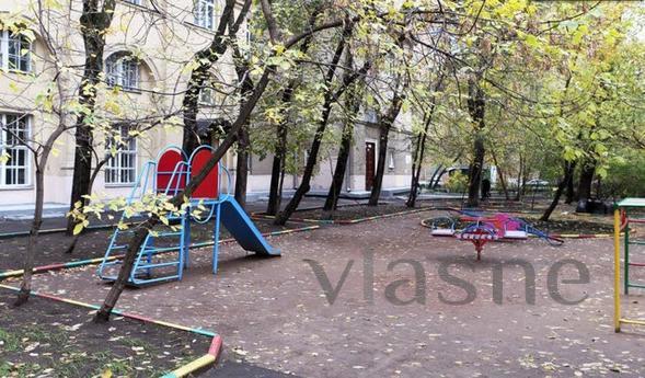 One bedroom studio apartment in the cent, Moscow - apartment by the day