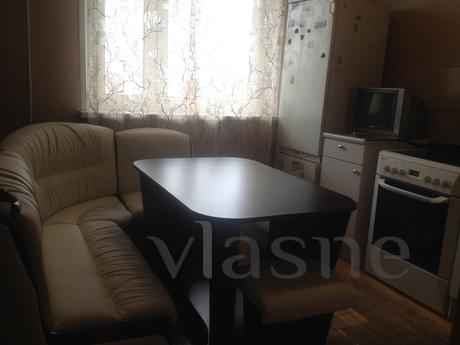 Rent by owner on daily cozy, clean-room apartment on the sec