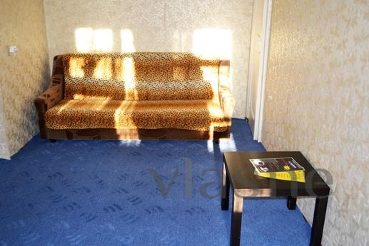 Two bedroom apartment in the city center, Yekaterinburg - apartment by the day