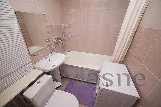 1-bedroom apartments in the center next, Yekaterinburg - apartment by the day