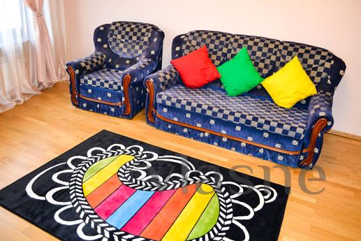 Luxurious 2 bedroom apartment, Yekaterinburg - apartment by the day