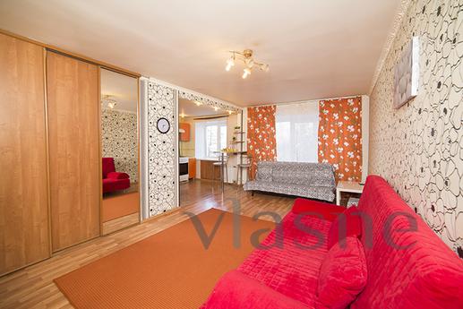 Business-class studio apartment, Yekaterinburg - apartment by the day