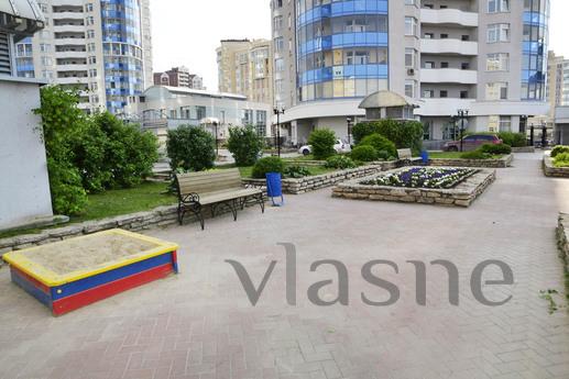 VIP apartment in a luxury home., Yekaterinburg - apartment by the day