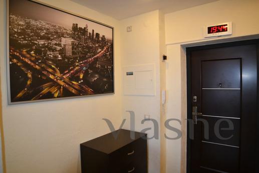 VIP apartment in a luxury home., Yekaterinburg - apartment by the day