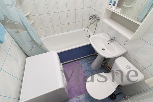 Modern apartment in the center, Yekaterinburg - apartment by the day