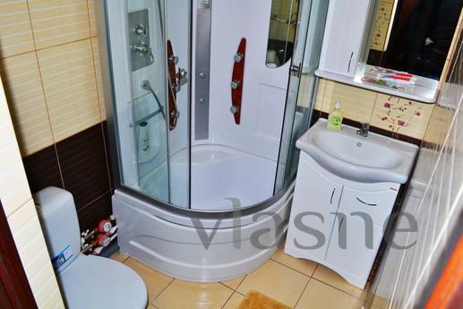 Apartment Studio Deluxe Class, Yekaterinburg - apartment by the day