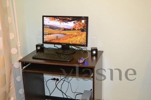 Apartment Studio Deluxe Class, Yekaterinburg - apartment by the day