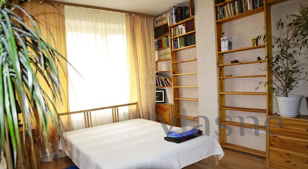 Large 3 bedroom apartment for rent, Yekaterinburg - apartment by the day