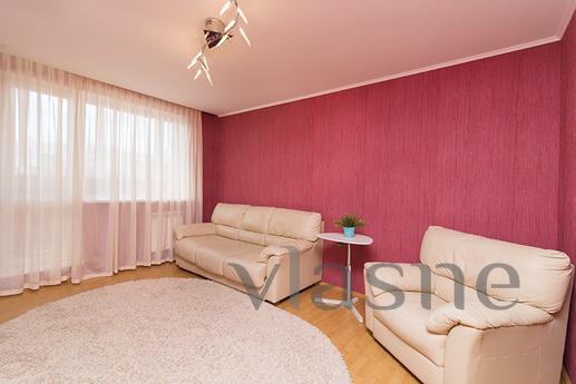Rent 2-square for rent Airport Metro., Yekaterinburg - apartment by the day