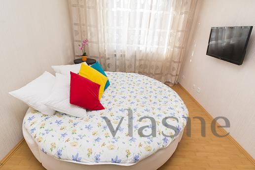 Rent 2-square for rent Airport Metro., Yekaterinburg - apartment by the day