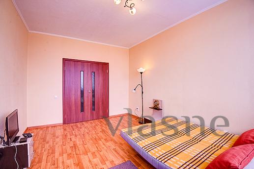 Bedroom with excellent repair., Yekaterinburg - apartment by the day
