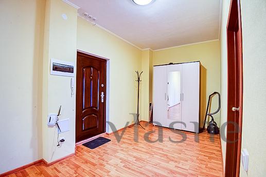 Bedroom with excellent repair., Yekaterinburg - apartment by the day