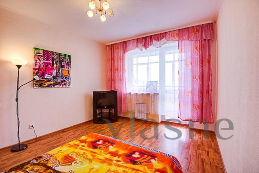 Bedroom with excellent repair., Yekaterinburg - apartment by the day