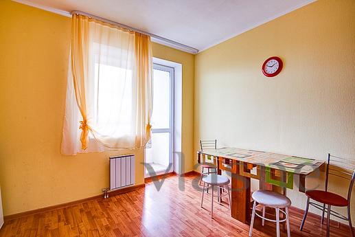 Bedroom with excellent repair., Yekaterinburg - apartment by the day