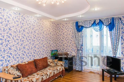 Large, bright, one bedroom apartment, Yekaterinburg - apartment by the day