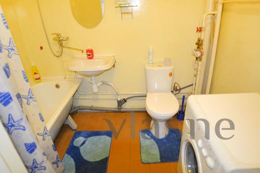 1-komn.kv next to the subway, water park, Yekaterinburg - apartment by the day