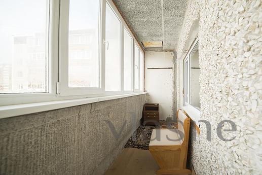 Excellent two-bedroom. square. in a resi, Yekaterinburg - apartment by the day