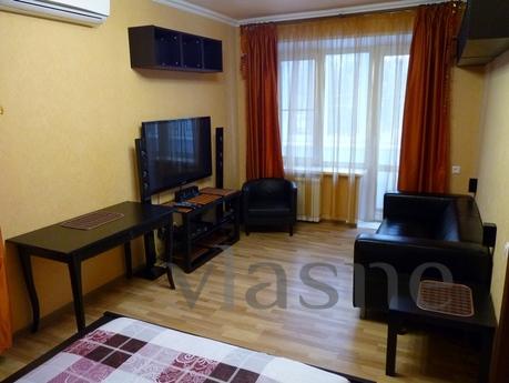 The new apartment is completely renovated in the daily renta