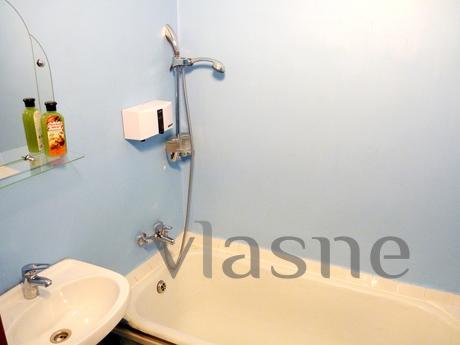 2 BR in Stalin house on Voykovskaya, Moscow - apartment by the day