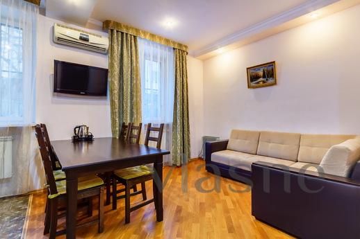Three bedroom apartment, Rostov-on-Don - apartment by the day