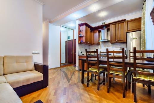 Three bedroom apartment, Rostov-on-Don - apartment by the day