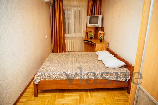 Trehkomn. in Rostov BTF Center Apartment, Rostov-on-Don - apartment by the day