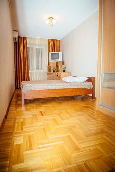 Trehkomn. in Rostov BTF Center Apartment, Rostov-on-Don - apartment by the day