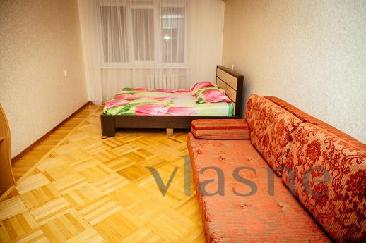 Trehkomn. in Rostov BTF Center Apartment, Rostov-on-Don - apartment by the day